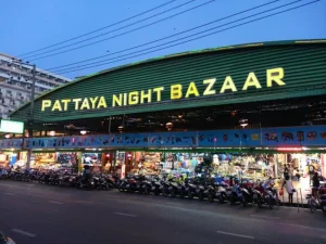 ถนนคนเดิน Pattaya Night Bazaar